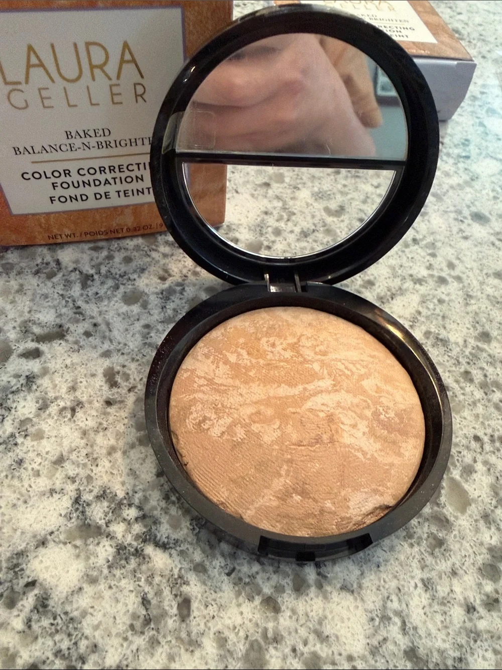 Laura Geller Baked Balance-N-Brighten Color Correcting Foundation — light